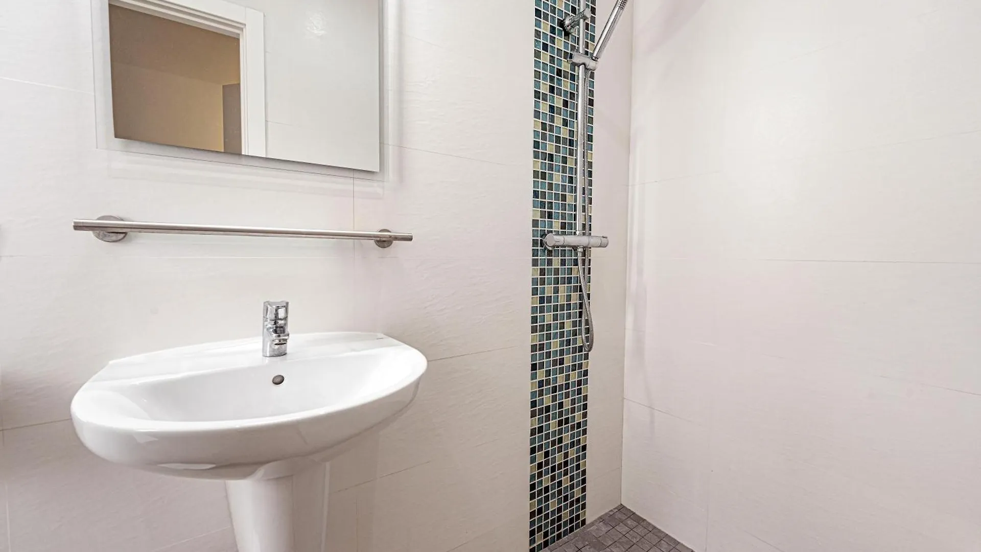 דירה נרחה Calle Rabat, 25