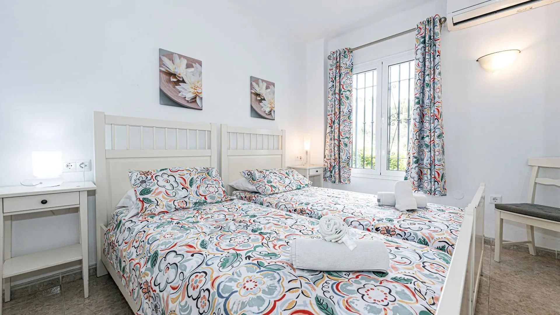 נרחה Calle Rabat, 25