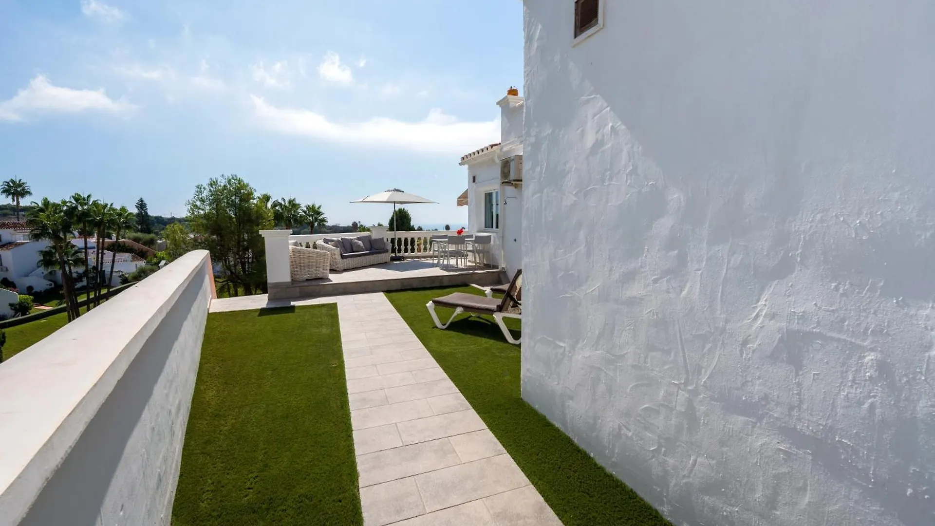 Calle Rabat, 25 Nerja Apartment